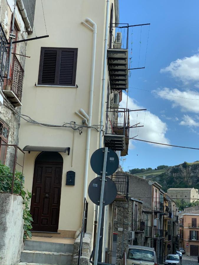 Dream Corleone Apartment Exterior photo